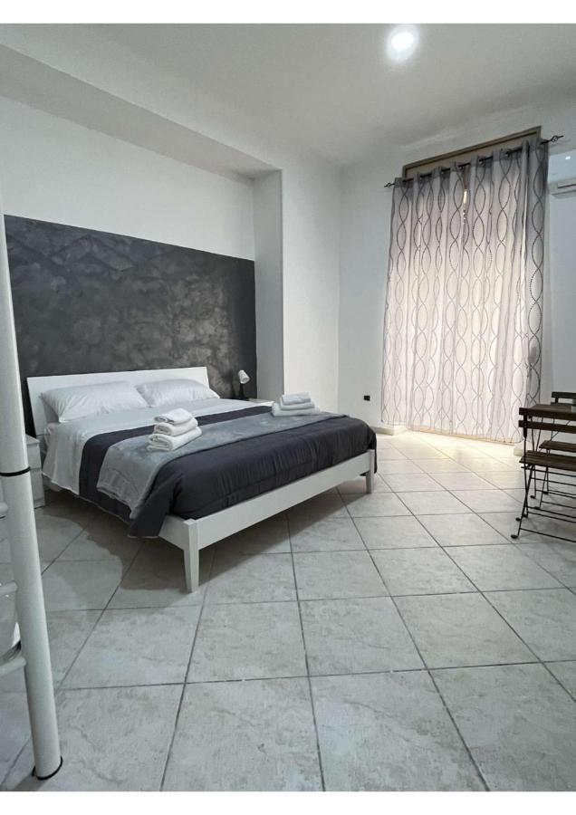 Bed & Breakfast La Svolta Naples