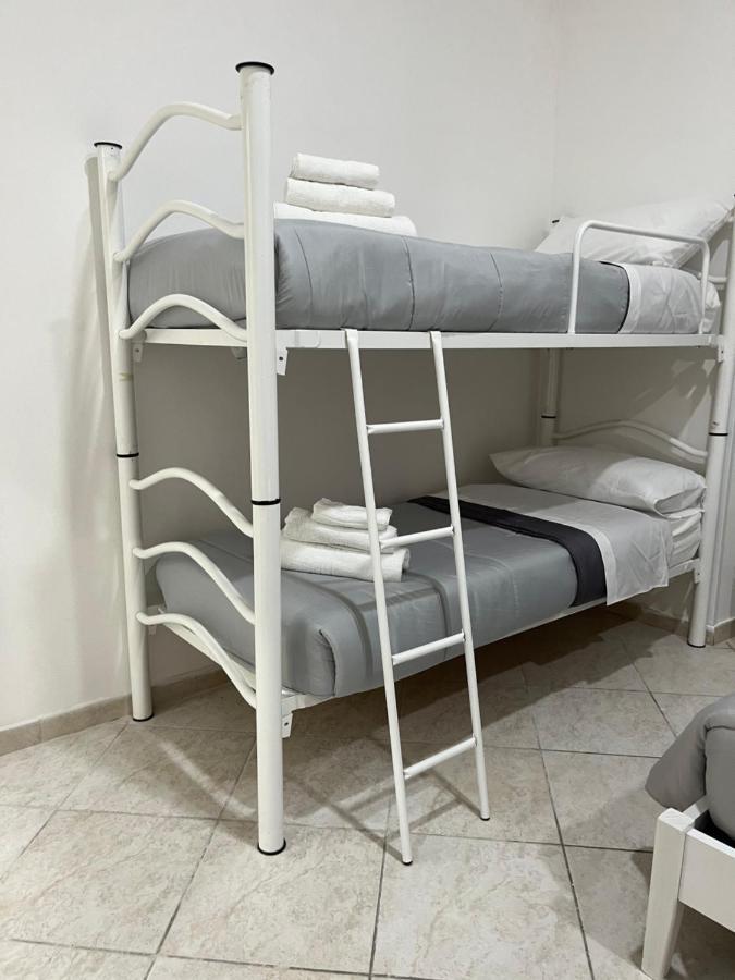 Bed & Breakfast La Svolta Naples